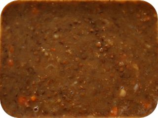 Linsen, süß-sauer mit Kartoffelstückchen